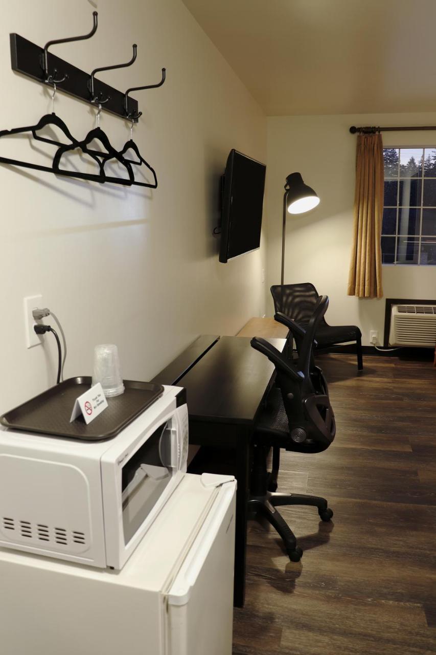 Best Lynnwood Inn Екстер'єр фото