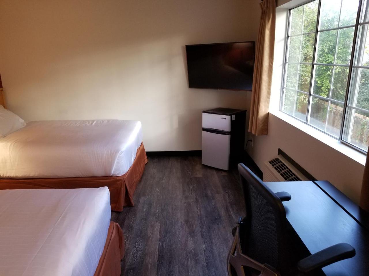 Best Lynnwood Inn Екстер'єр фото