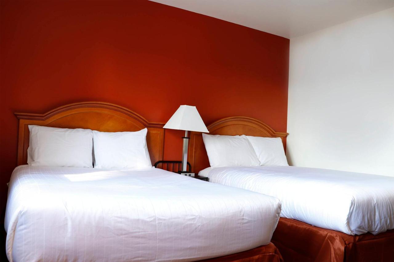 Best Lynnwood Inn Екстер'єр фото