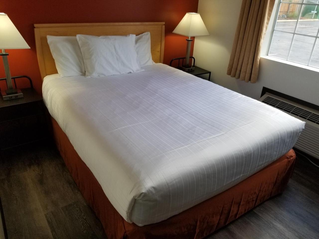 Best Lynnwood Inn Екстер'єр фото